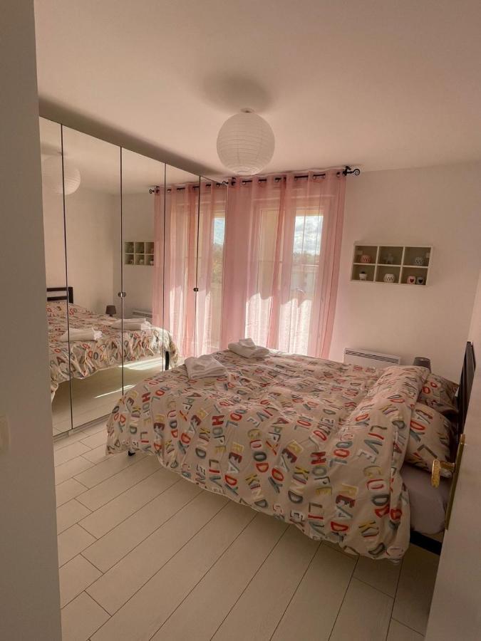 Charmant Appartement Duplex A 5Min De Disney. Magny-le-Hongre Exterior foto